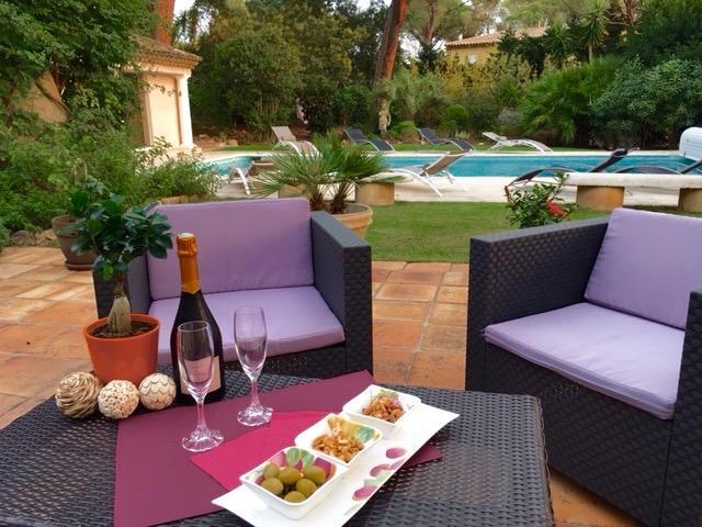 Villa Charme Et Detente Saint-Raphaël Exterior foto